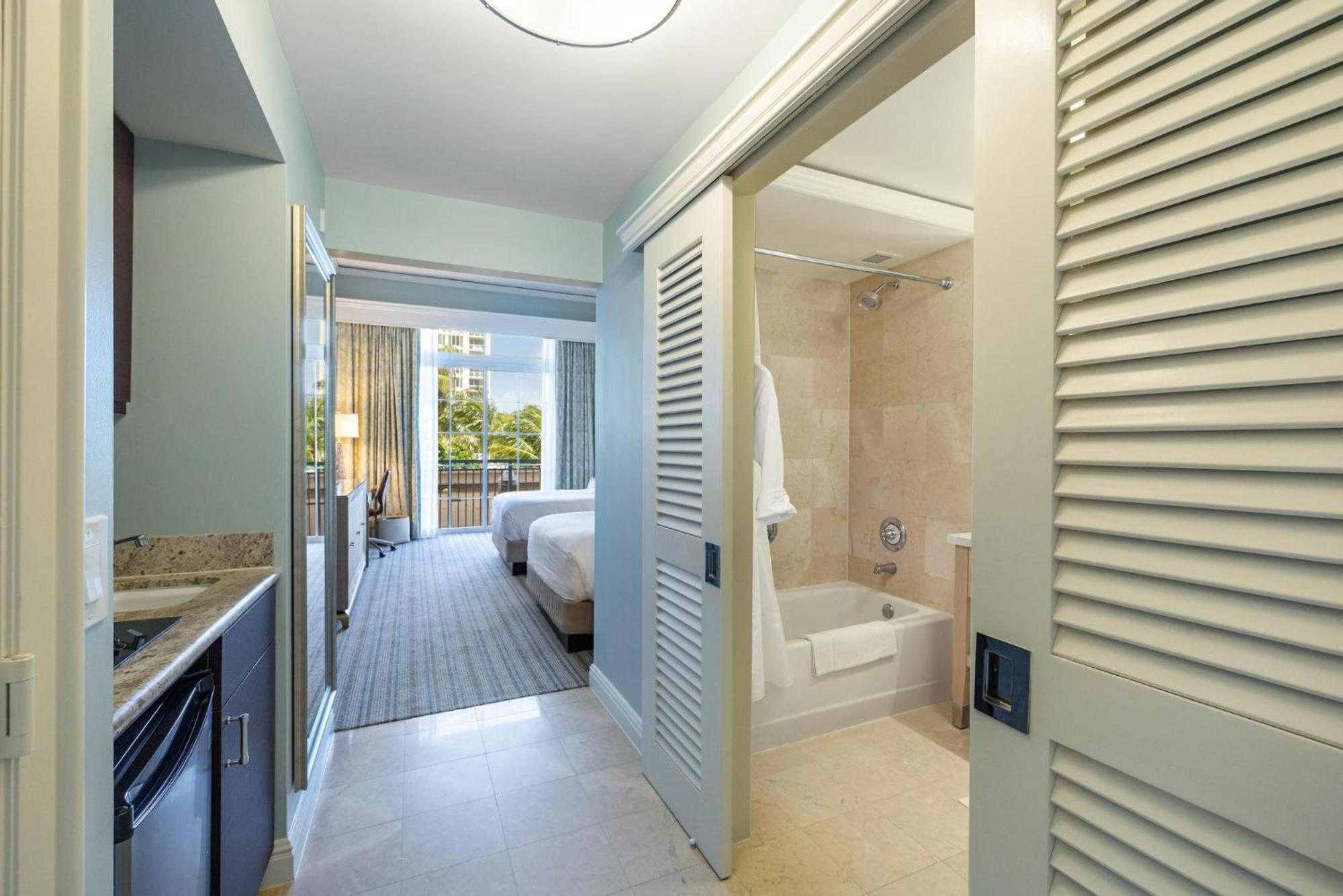 Charming 5 Star Condo Unit Situated At Ritz Carlton-Key Biscayne Майами Экстерьер фото